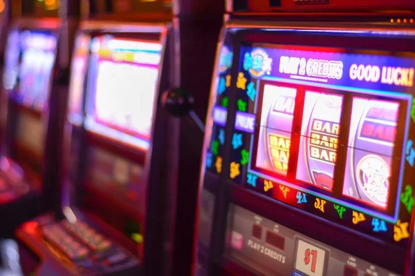 Fa Cai Shen Deluxe slot game interface on dora77 login mobile